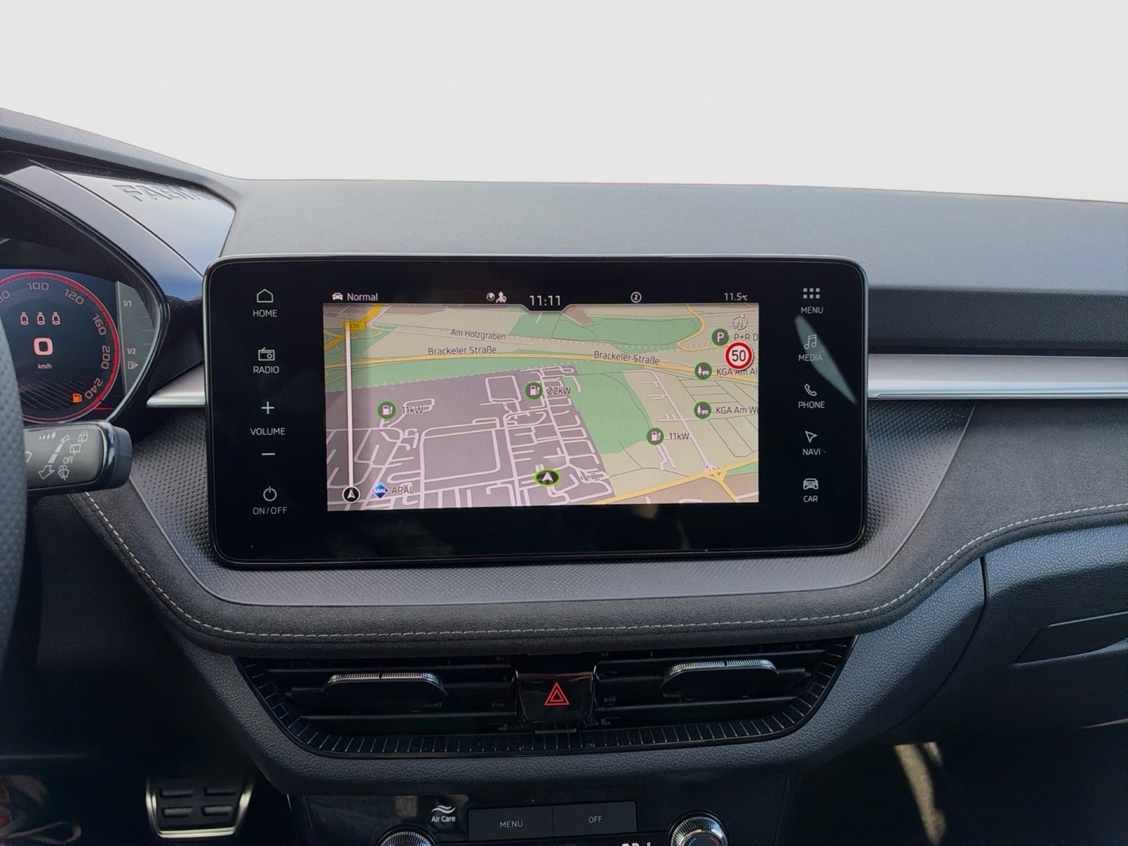 Skoda Fabia 1.5 MONTE CARLO CAM NAVI CARPLAY SITZHEIZ.