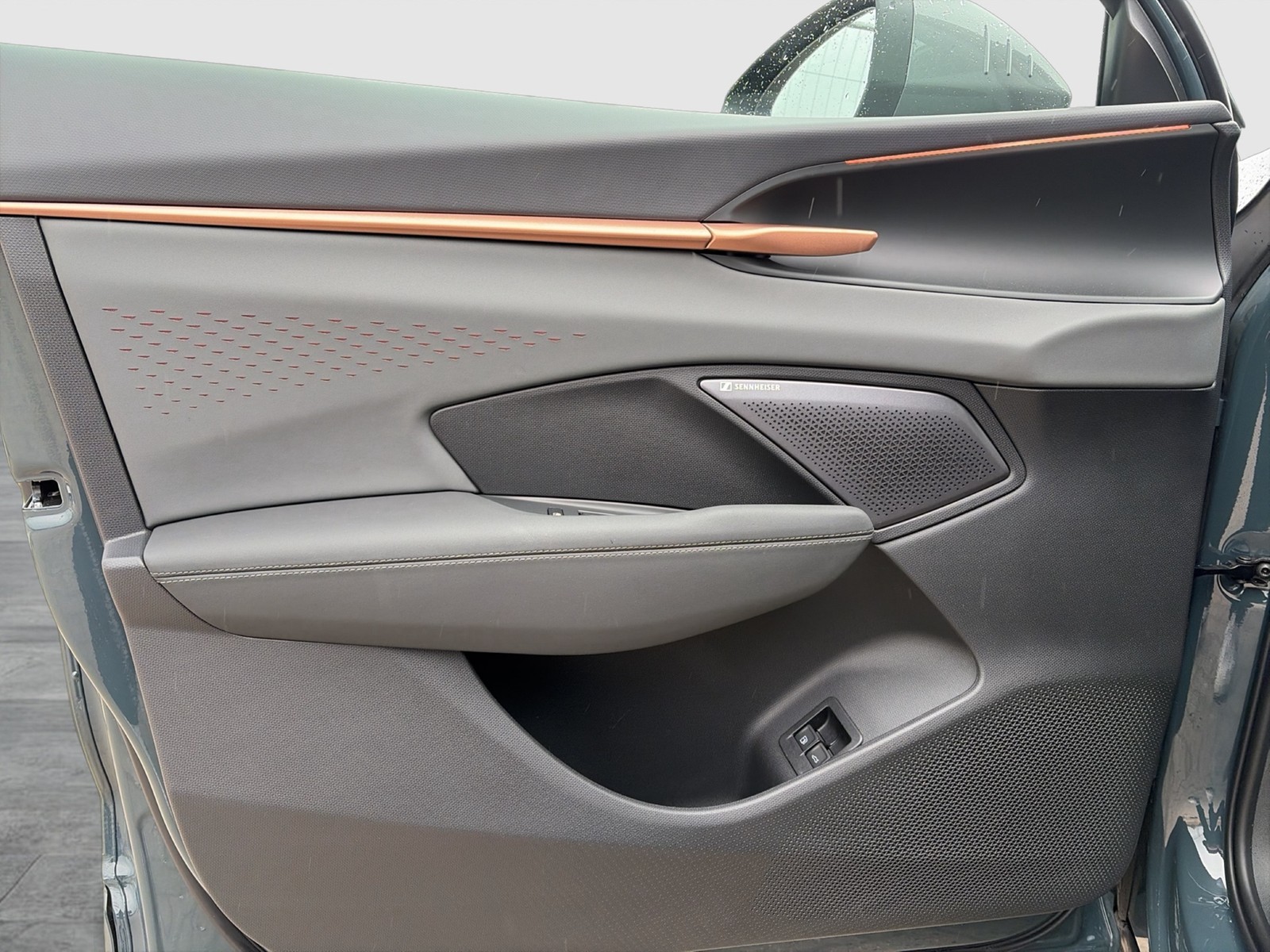 Cupra Terramar 1.5 HYBRID VZ SENNHEISER AHK 360CAM ACC
