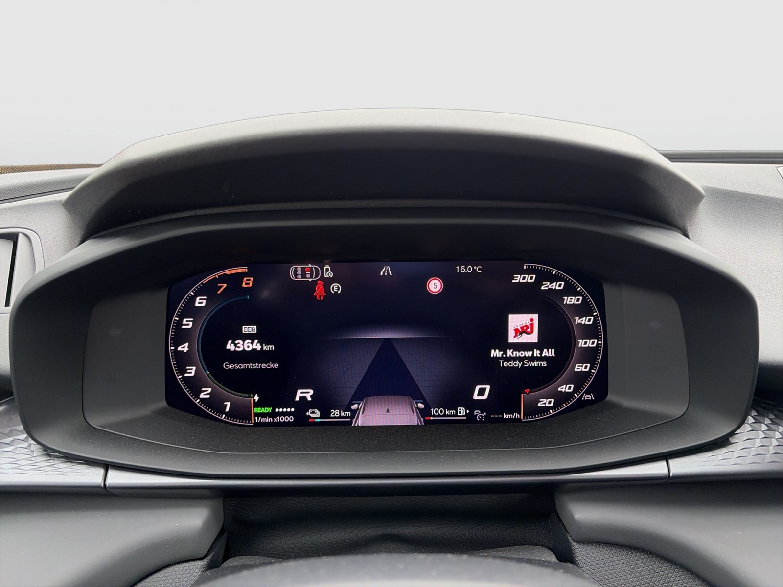 Cupra Terramar 1.5 HYBRID VZ SENNHEISER AHK 360CAM ACC