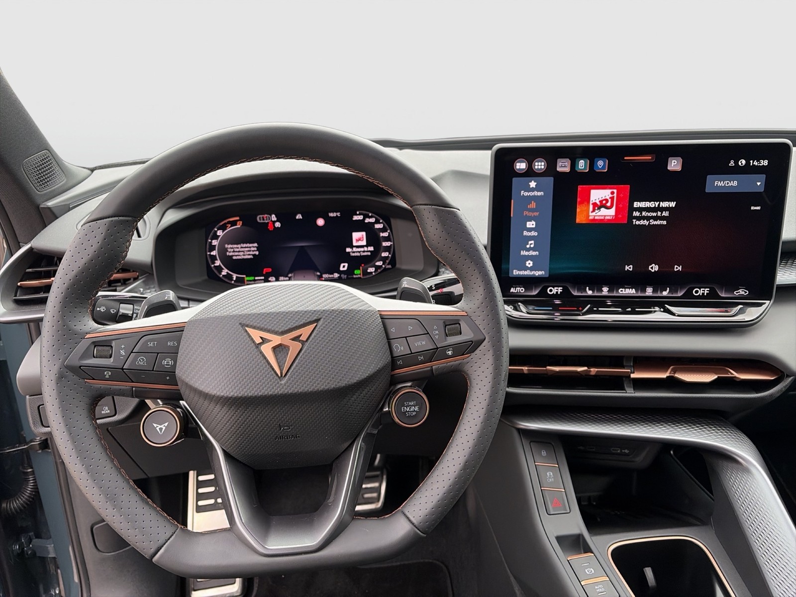 Cupra Terramar 1.5 HYBRID VZ SENNHEISER AHK 360CAM ACC