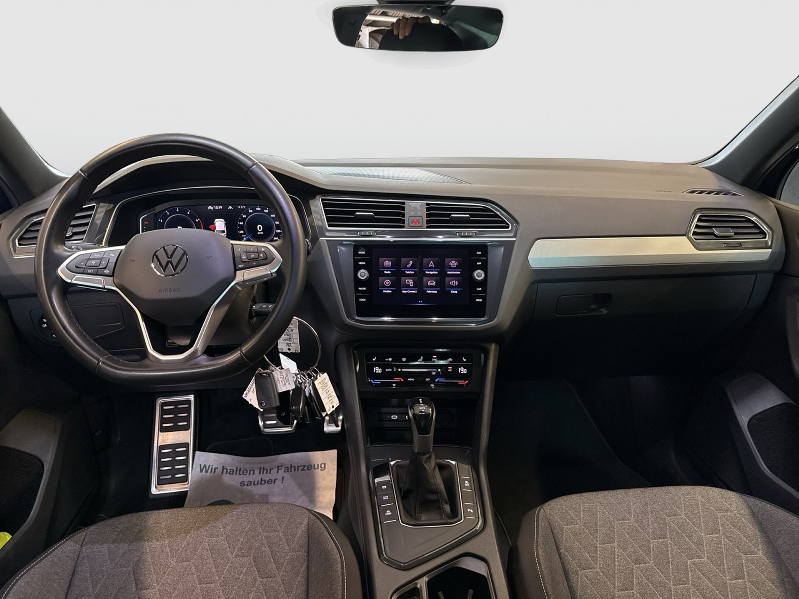 Volkswagen Tiguan 1.5 MOVE H.KARDON AHK KAMERA ALU18 ACC