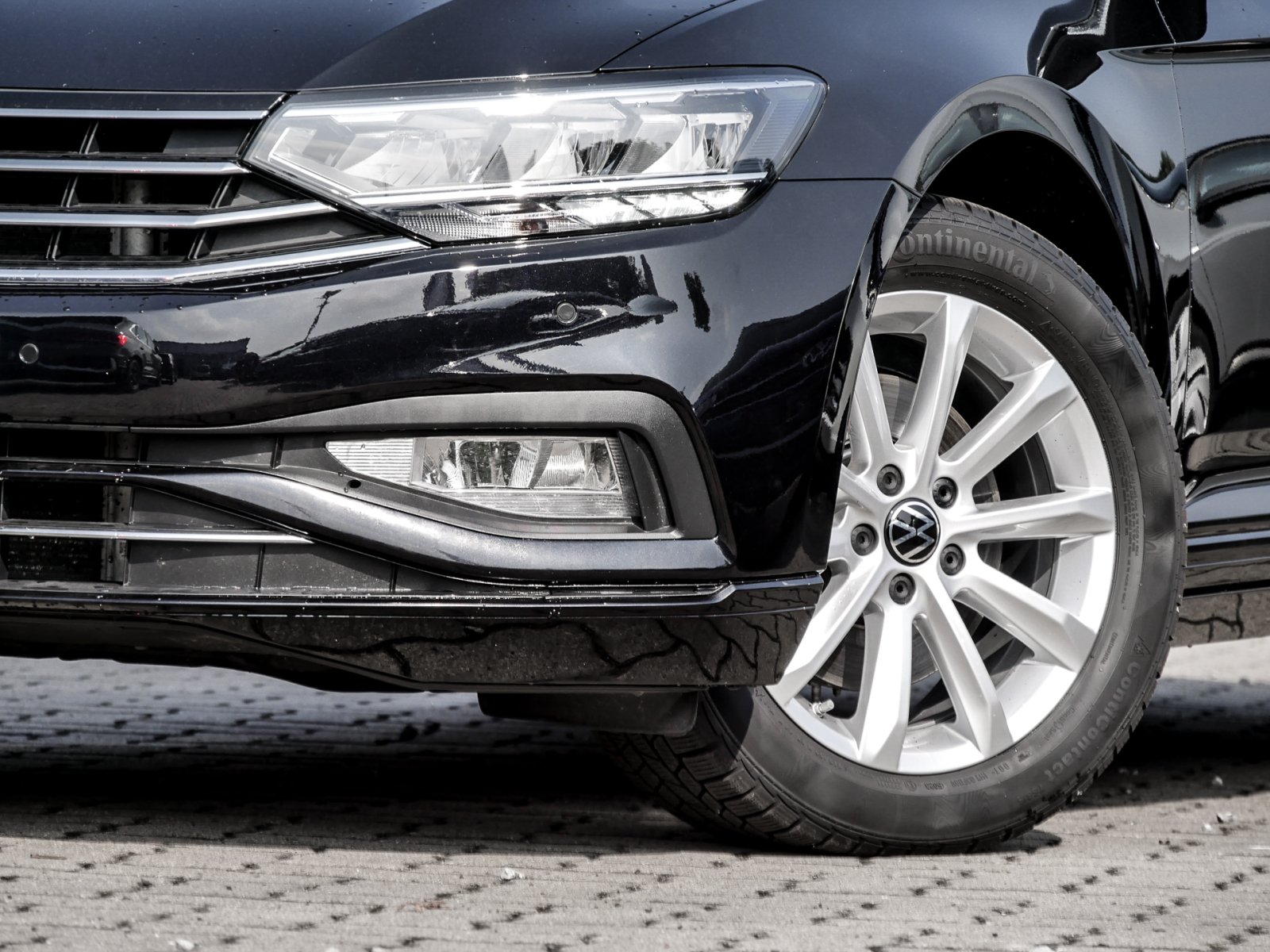 Volkswagen Passat Variant 1.5 BUSINESS ACC LM17 NAVI SITZHZ