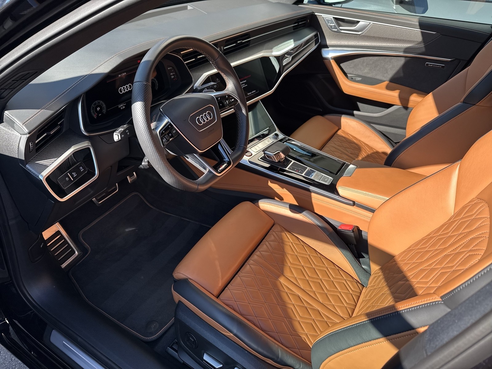 Audi S6 Avant quattro BLACKPAK PANO B&O AHK CAM LM21