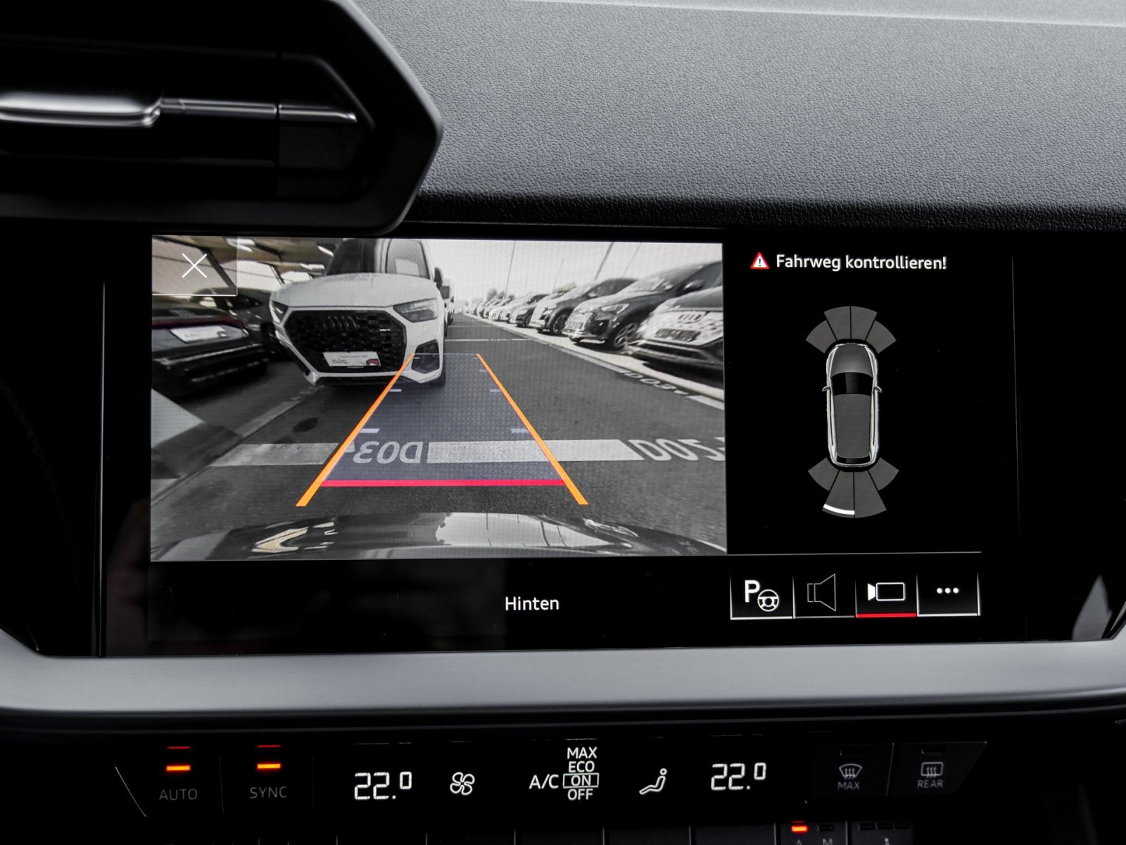 Audi RS3 Sportback quattro BLACKPAK B&O CAM LM19