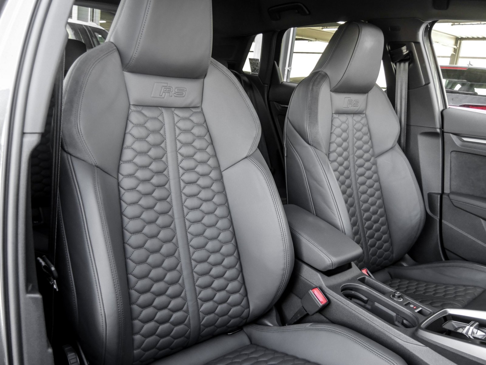 Audi RS3 Sportback quattro BLACKPAK B&O CAM LM19