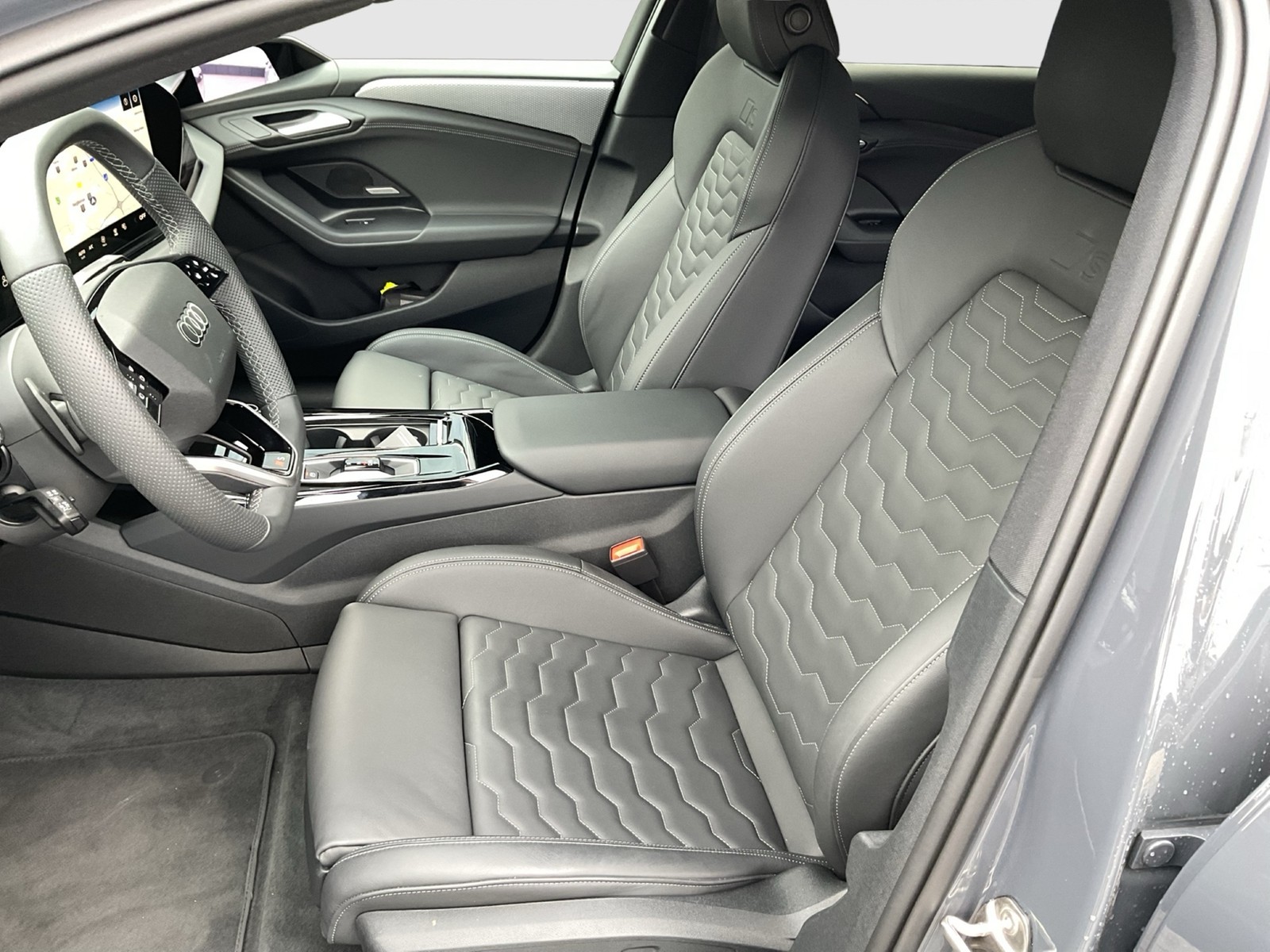 Audi A6 e-tron Avant performance S LINE B&O AHK ACC