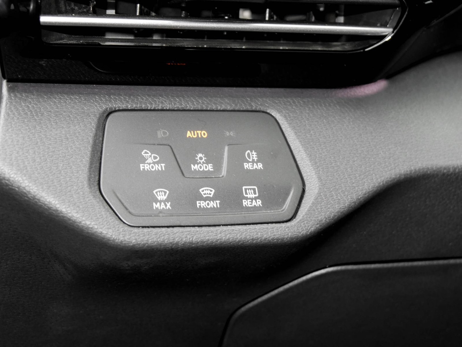 Volkswagen ID.4 GTX 4X4 WÄRMEPUMPE CAM ACC 20Z NAVI CARPLAY