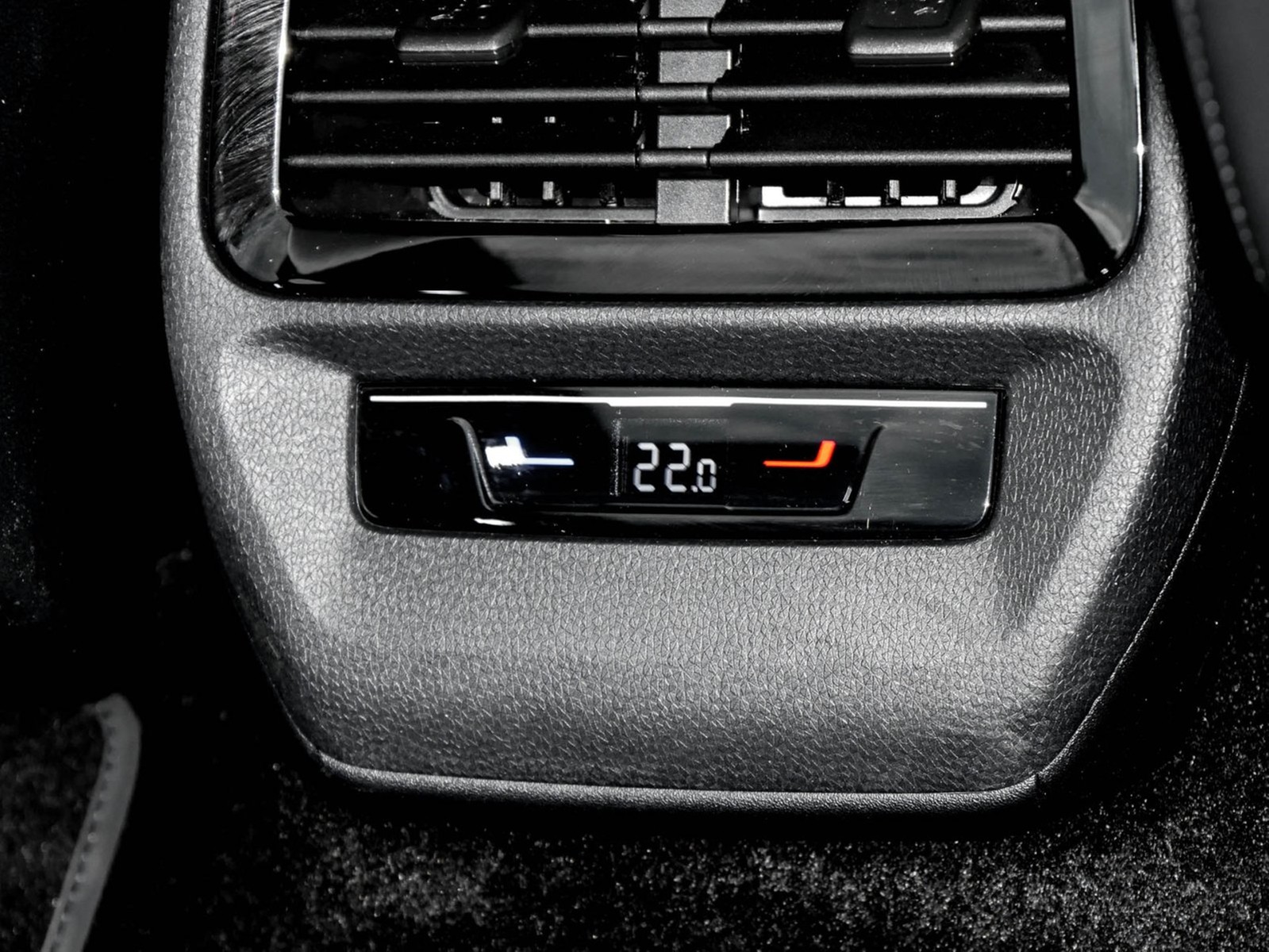 Volkswagen ID.5 GTX 4X4 WÄRMEPUMPE PANO ACC LM21 NAVI