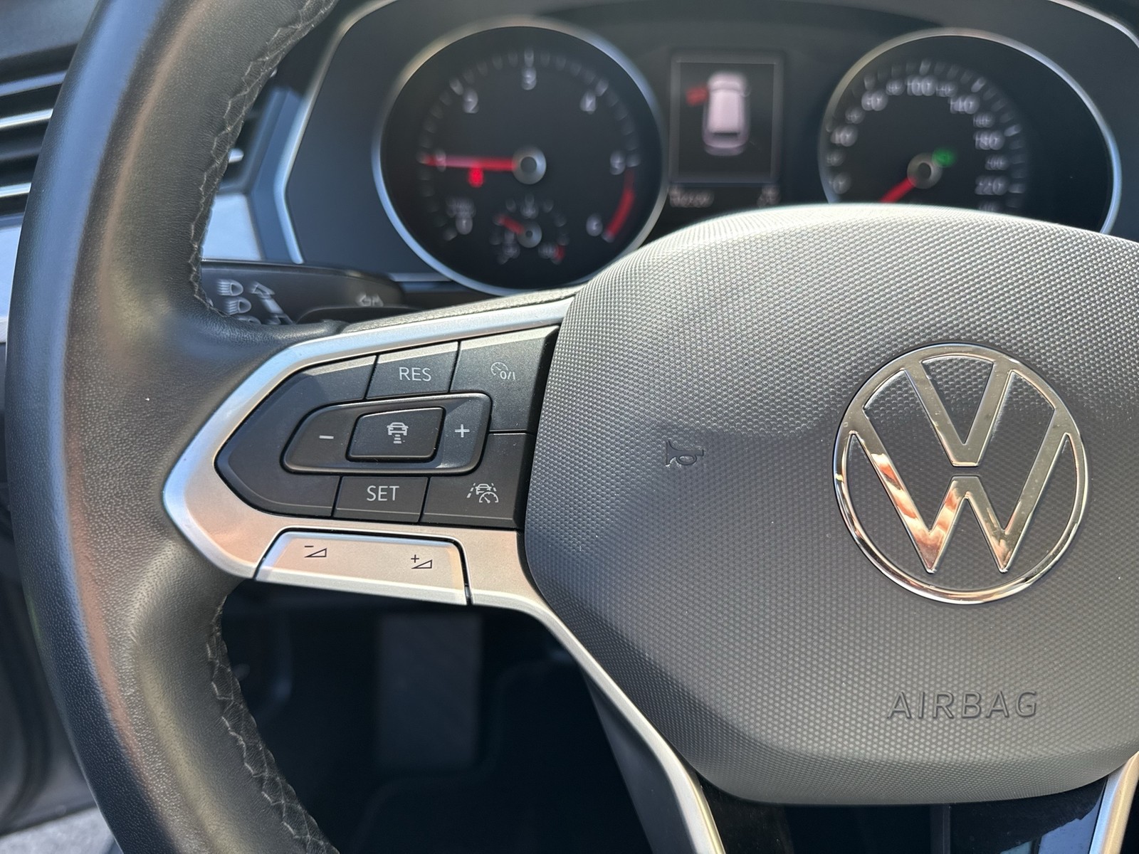 Volkswagen Passat Variant 2.0 BUSINESS AHK CAM ACC NAVI