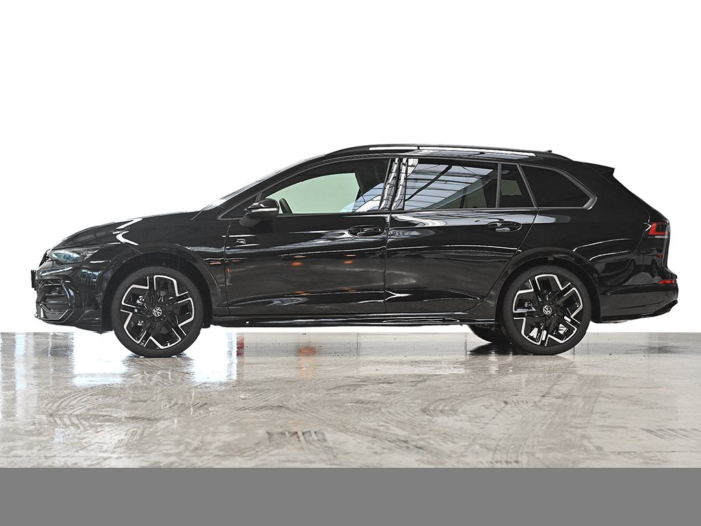 Volkswagen Golf Variant 1.5 R-LINE DSG BLACKSTYLE AHK PANO