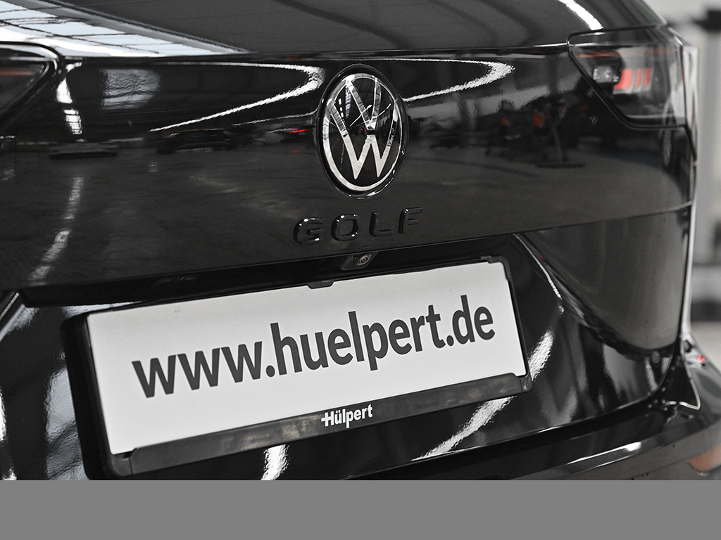 Volkswagen Golf Variant 1.5 R-LINE DSG BLACKSTYLE AHK PANO