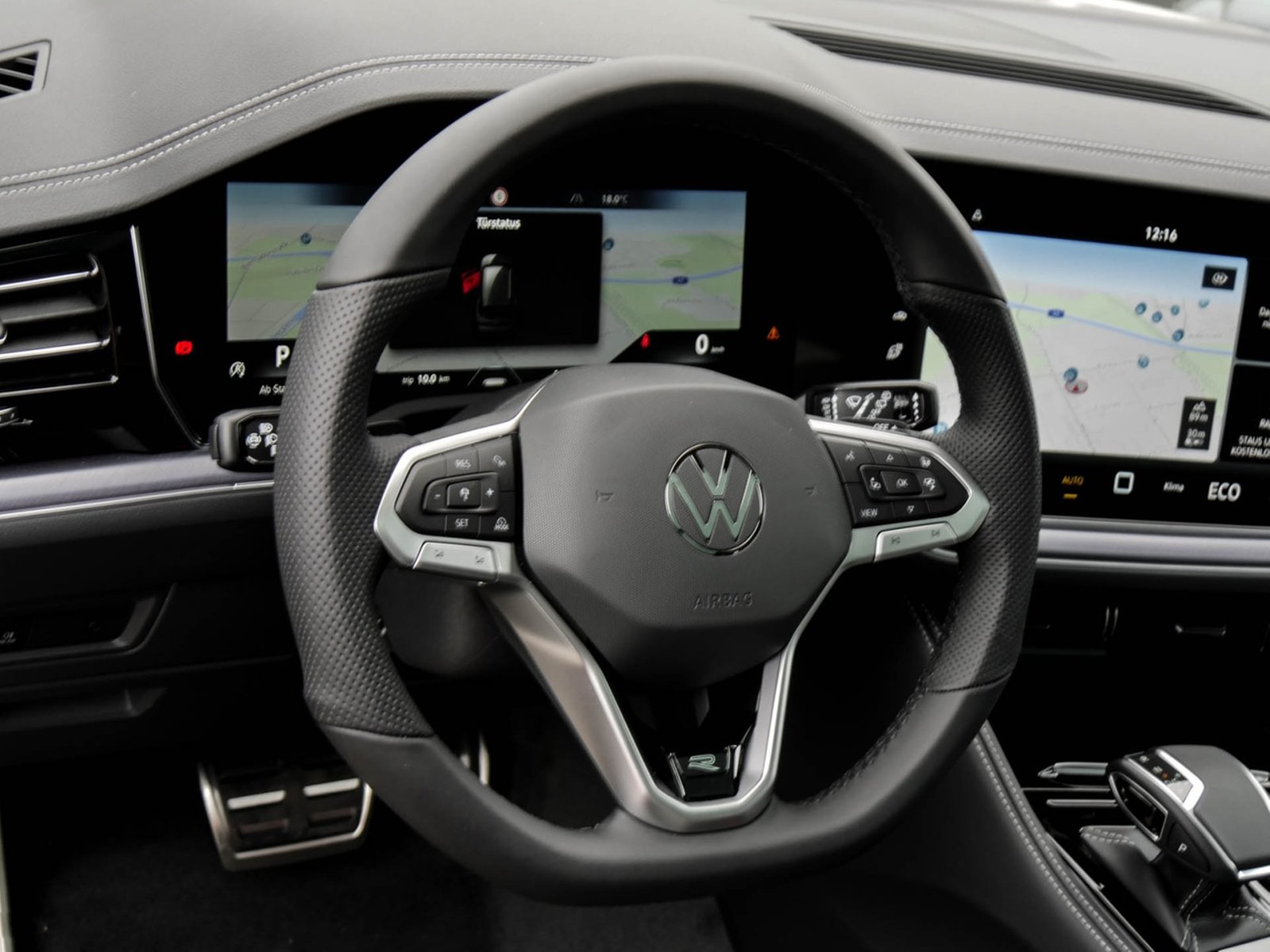 Volkswagen Touareg V6 R-LINE ALLRADLENKUNG NACHTSICHT PANO