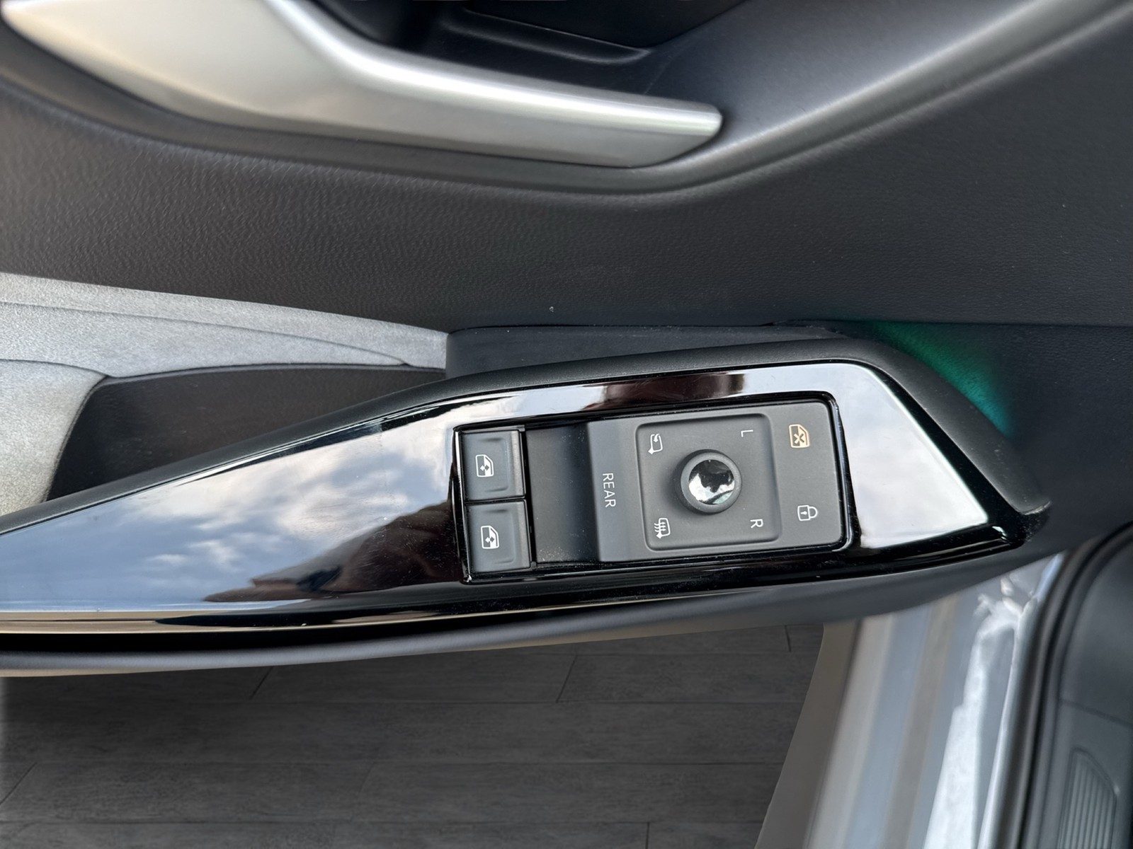 Volkswagen ID.3 Pro MOVE CAM ACC LM19 NAVI SITZHEIZUNG