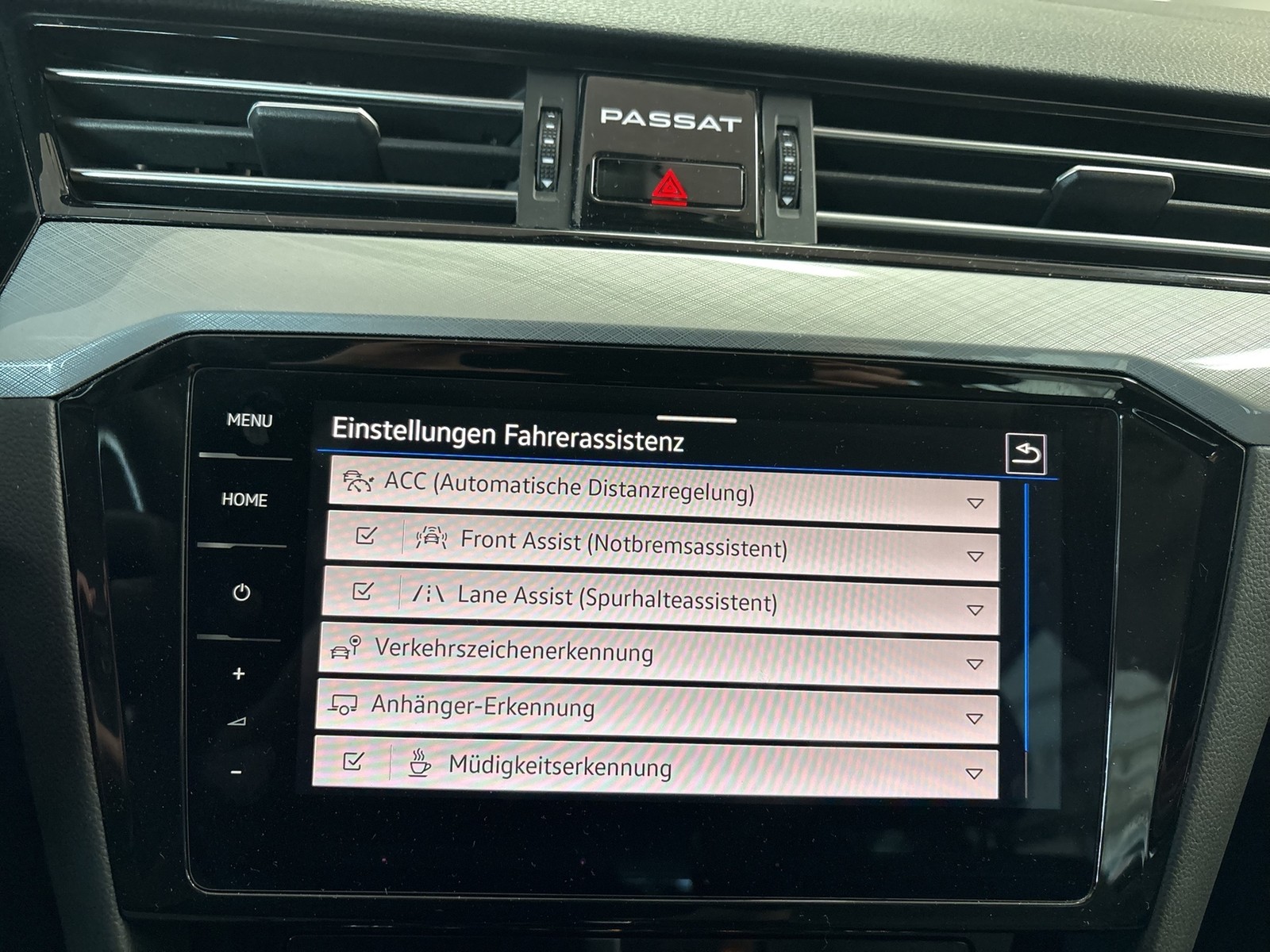 Volkswagen Passat Variant 2.0 BUSINESS AHK CAM ACC NAVI ALU