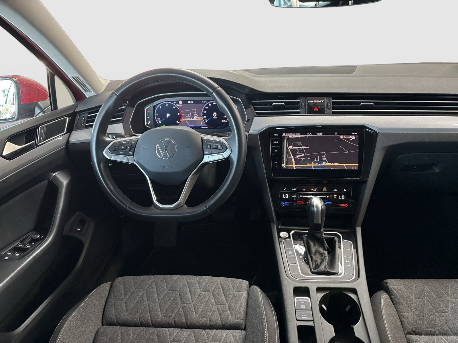 Volkswagen Passat Variant 2.0 BUSINESS AHK CAM ACC NAVI ALU