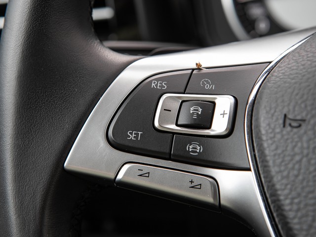 Volkswagen Touareg V6 DRIVE ELEGANCE PANO STANDHZ. AHK CAM