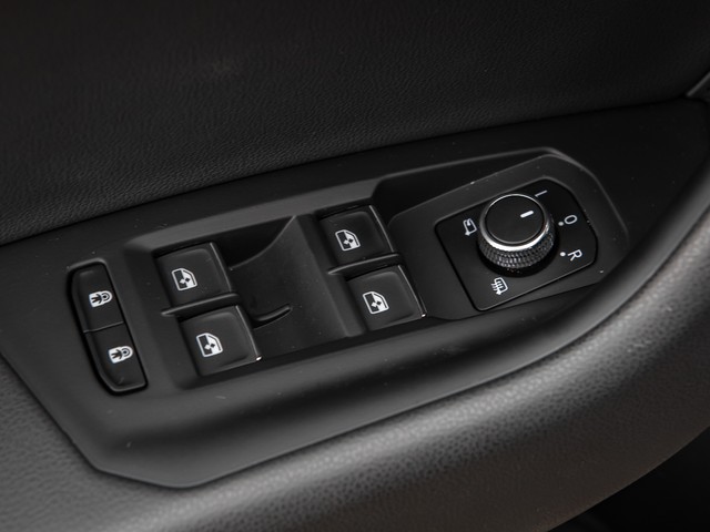 Volkswagen Touareg V6 DRIVE ELEGANCE PANO STANDHZ. AHK CAM