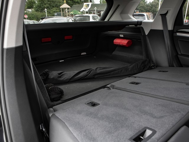 Volkswagen Touareg V6 DRIVE ELEGANCE PANO STANDHZ. AHK CAM