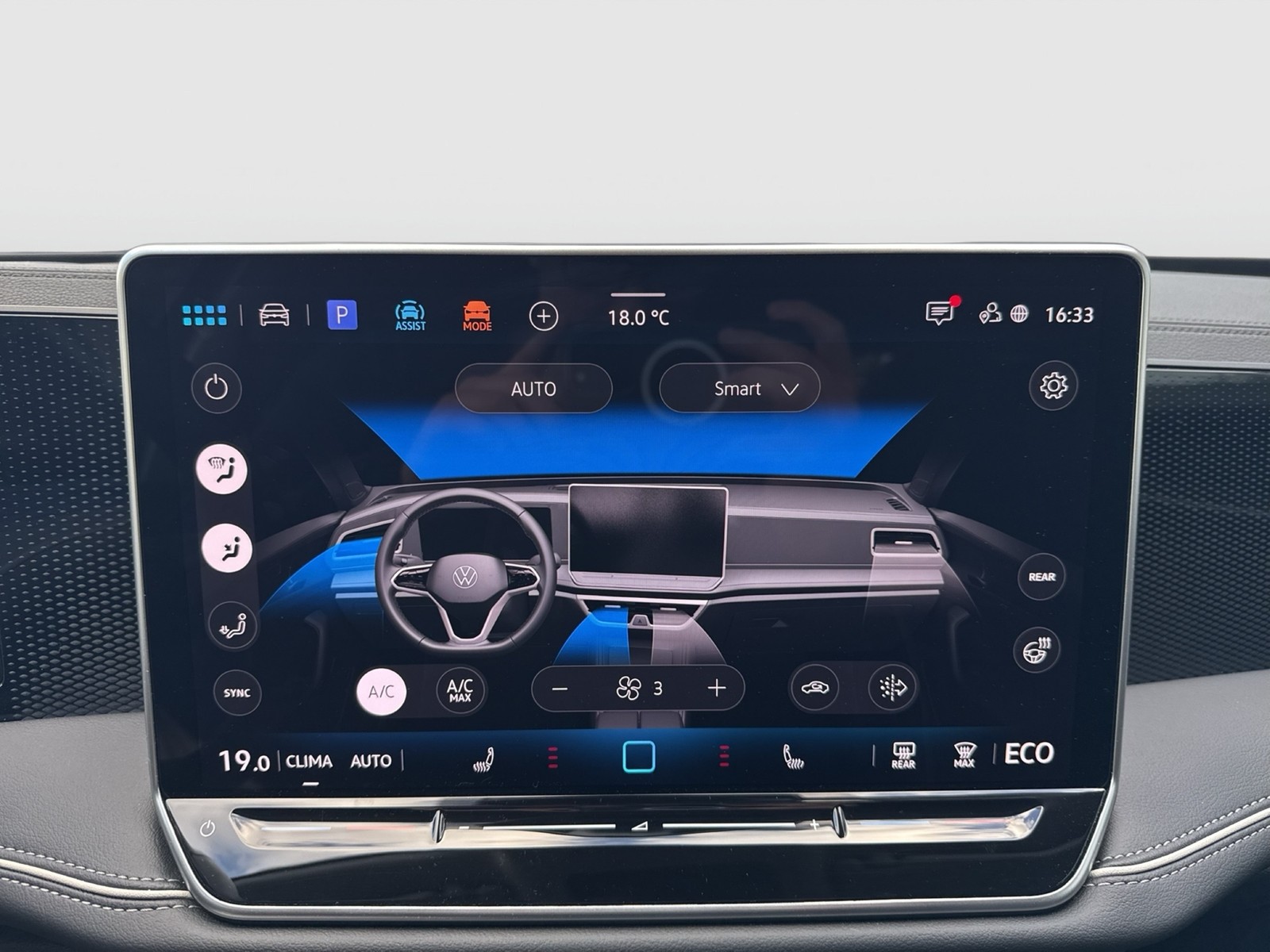 Volkswagen Passat Variant 1.5 HYBRID BUSINESS AHK CAM ACC