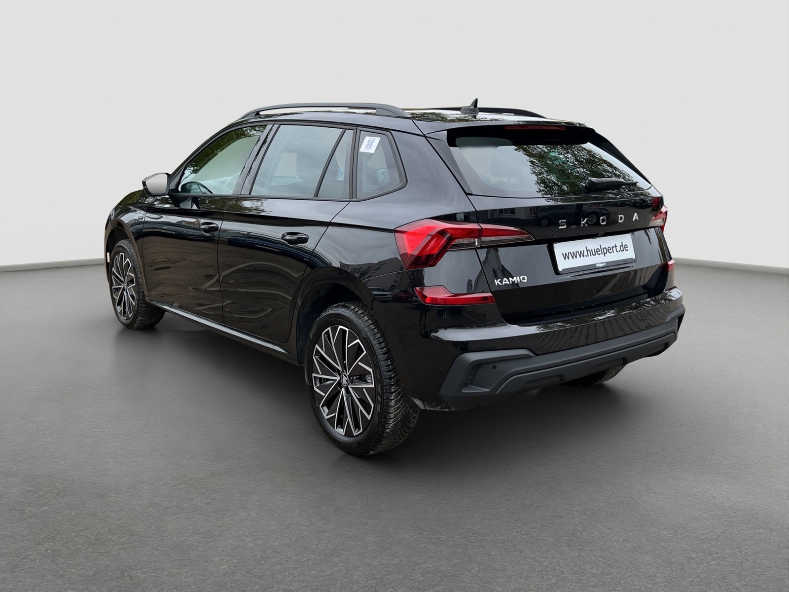 Skoda Kamiq 1.0 TOUR CAM ACC LM17 NAVI CARPLAY SITZHZ.