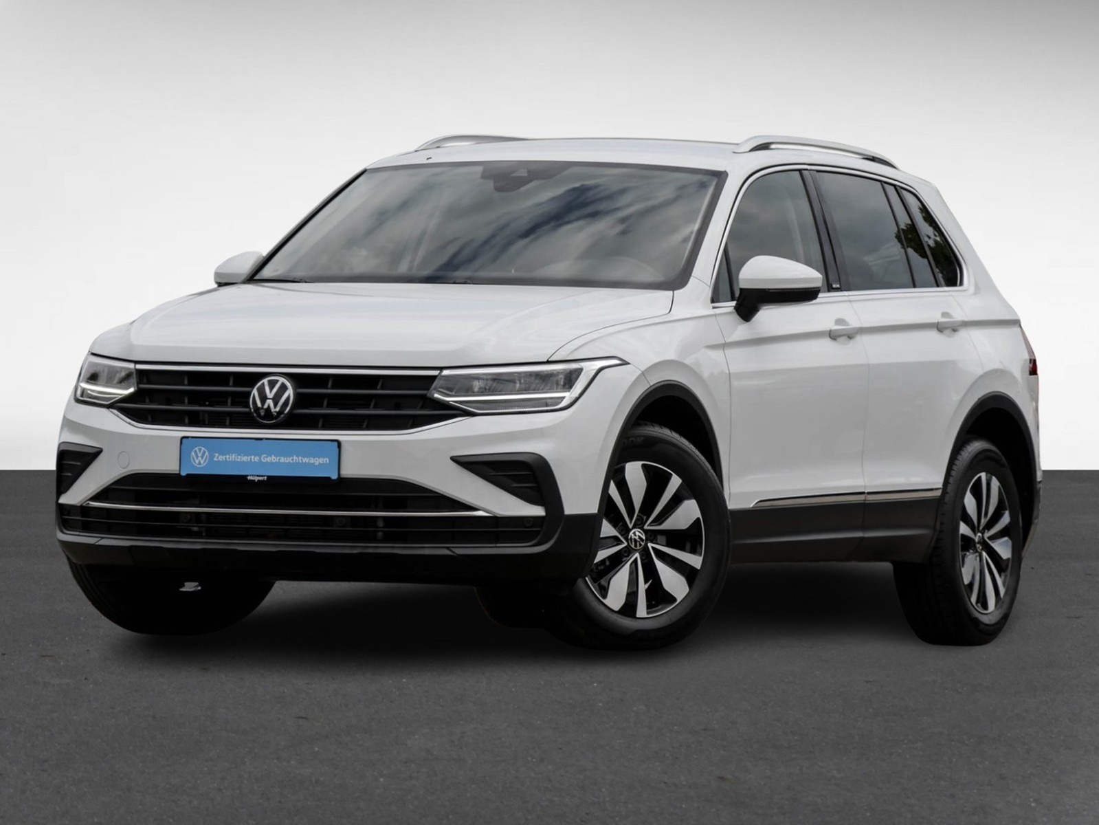 Volkswagen Tiguan 2.0 MOVE AHK CAM ACC LM17 NAVI SITZHEIZ.