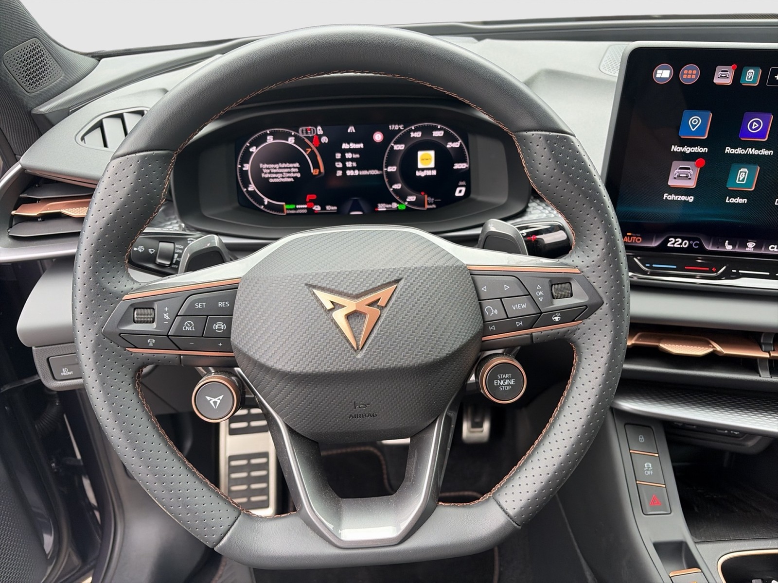 Cupra Terramar 1.5 HYBRID VZ SENNHEISER AHK 360CAM ACC