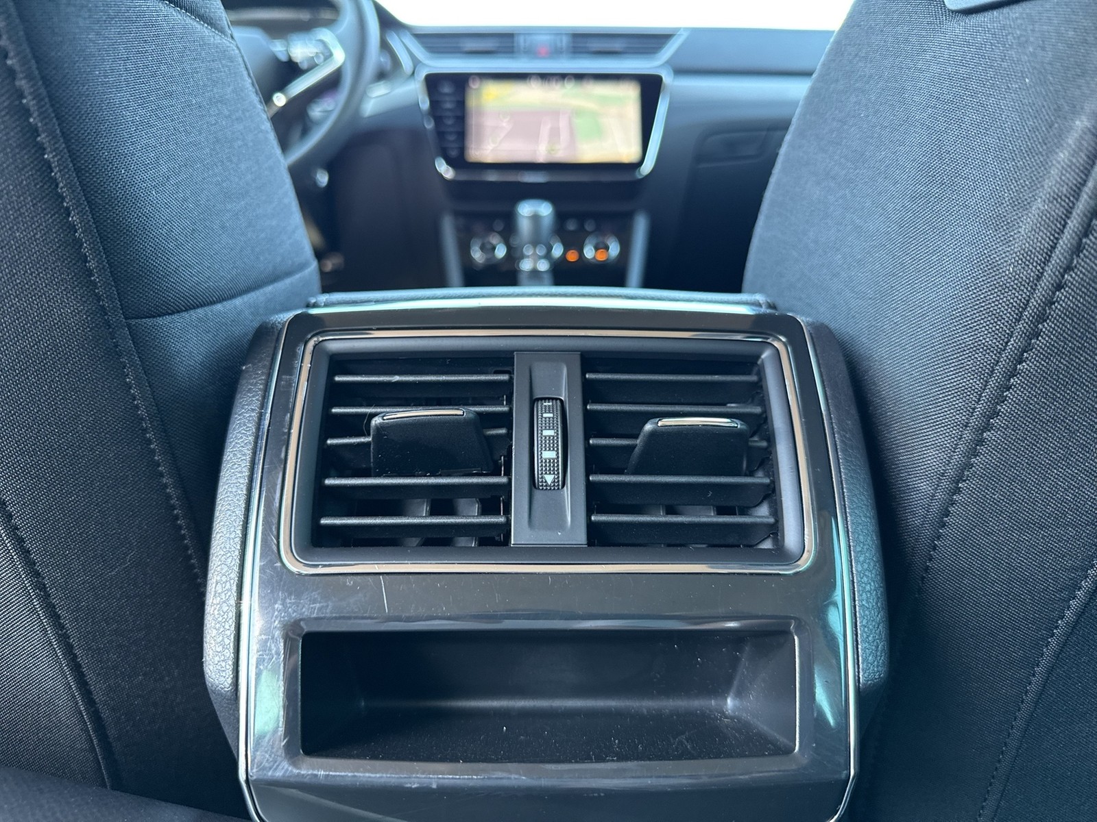 Skoda Superb Combi 1.4 iV STYLE STANDHZ. AHK CAM ACC