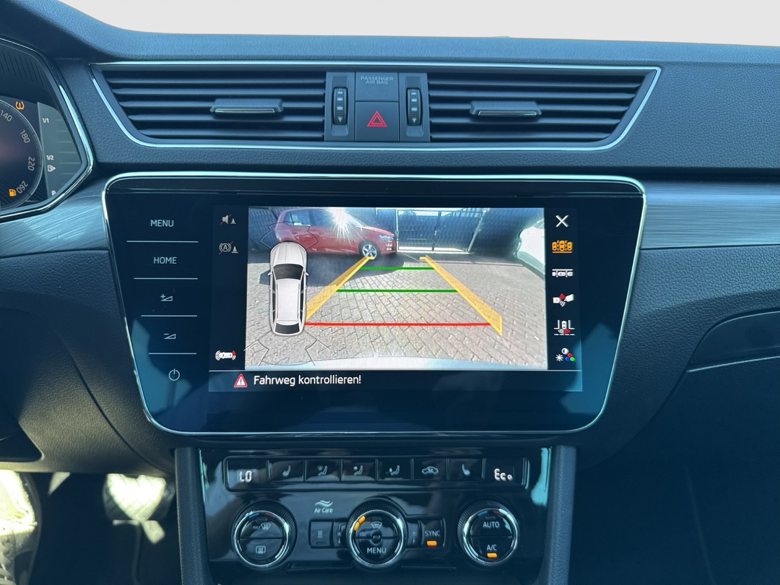 Skoda Superb Combi 1.4 iV STYLE STANDHZ. AHK CAM ACC