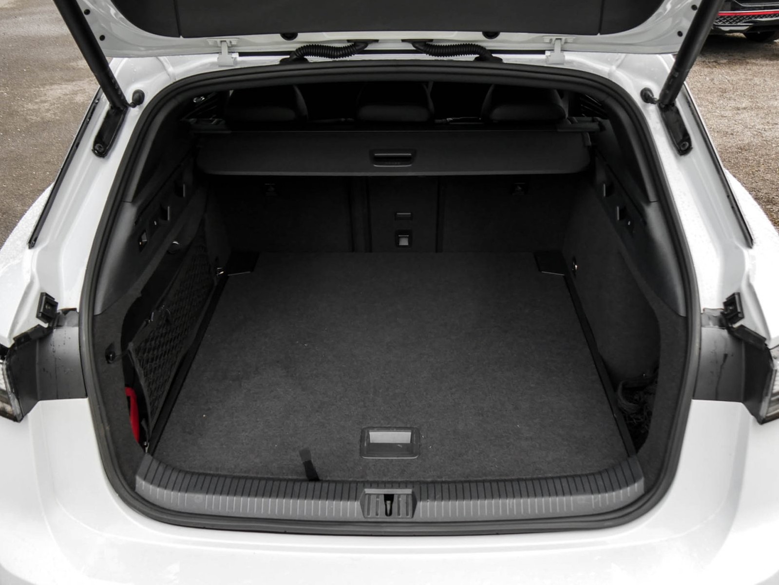 Volkswagen ID.7 Tourer PRO AHK 360°CAM ACC LM20 E-KLAPPE