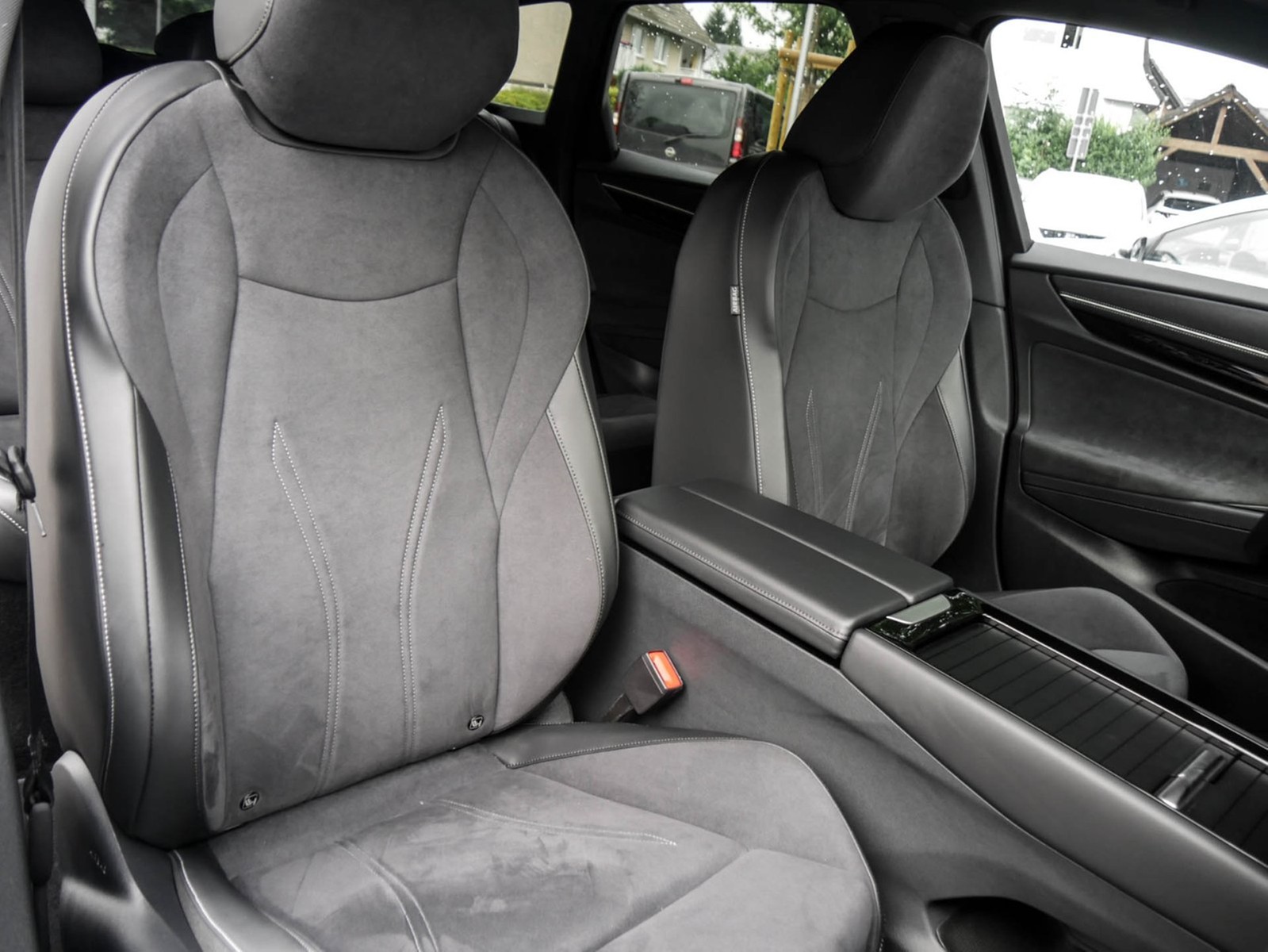 Volkswagen ID.7 Tourer PRO AHK 360°CAM ACC LM20 E-KLAPPE