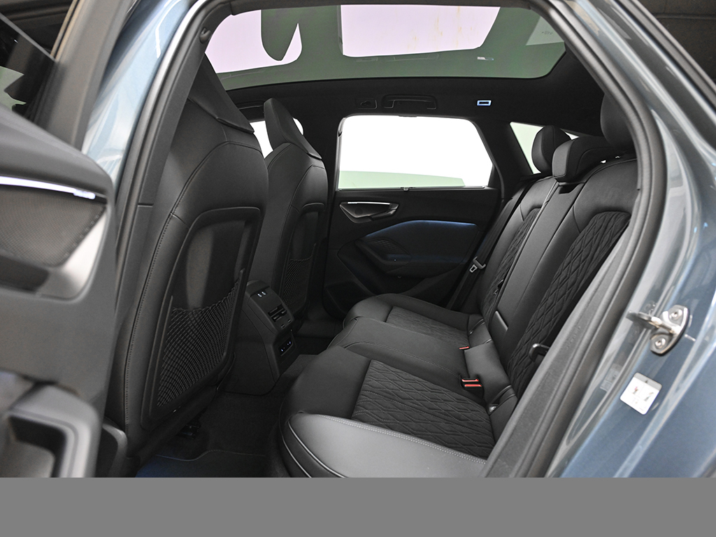 Audi A5 Avant e-hybrid quattro S tronic Pano+AHK+B&O+TechPro