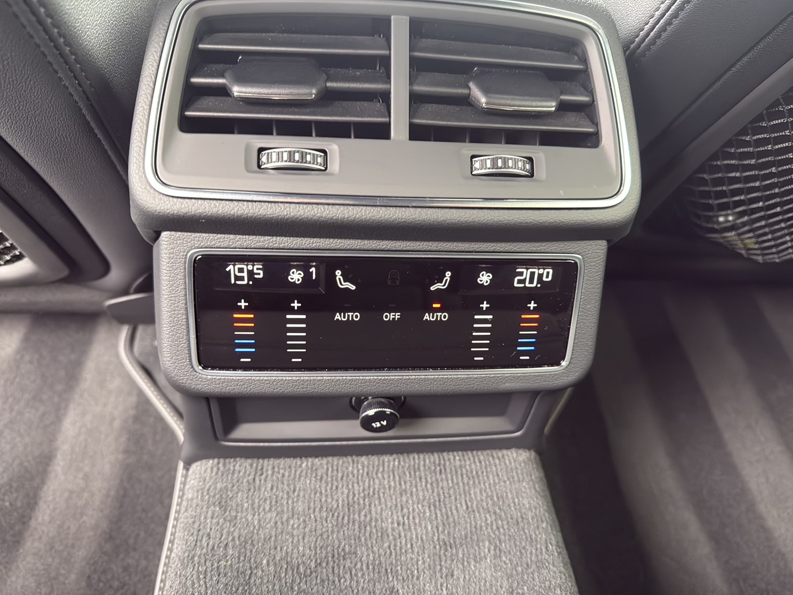 Audi S6 Avant quattro BLACKPAK B&O 360°CAM LM20 NAVI+