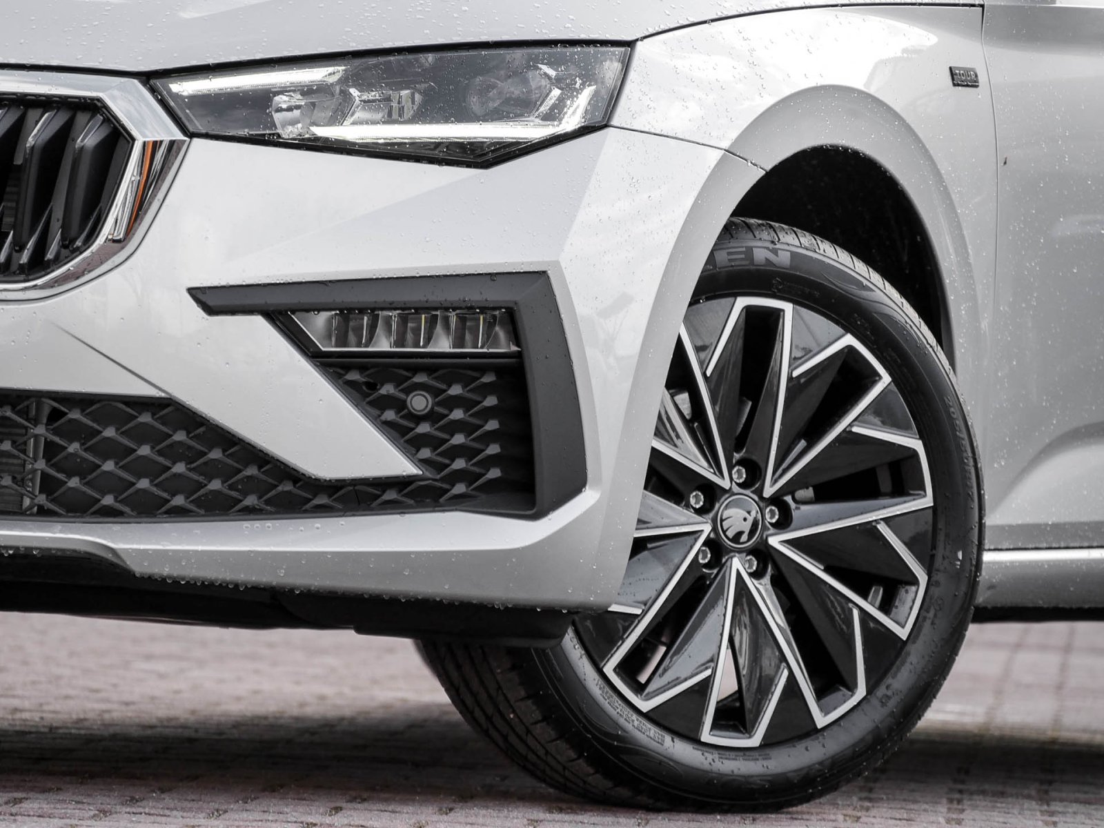 Skoda Scala 1.0 TOUR CAM ACC LM17 CARPLAY SITZHEIZUNG