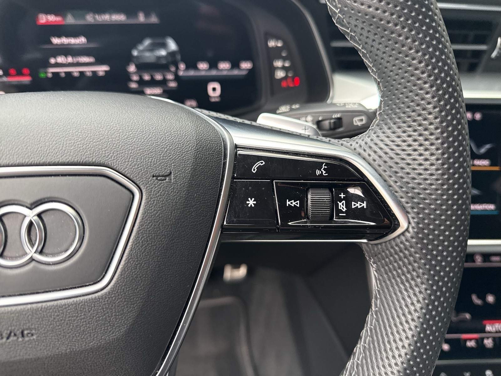 Audi S6 Avant quattro B&O AHK CAM LM20 E-KLAPPE NAVI+