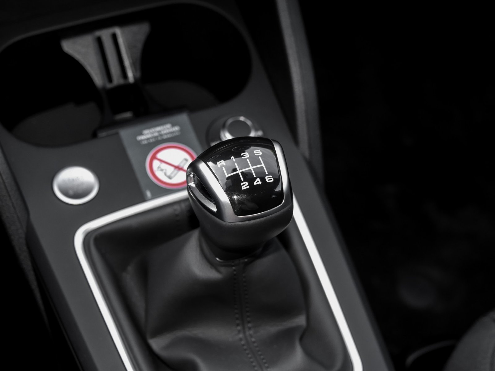 Audi Q2 35 advanced CAM E-KLAPPE NAVI+ LM17 SITZHEIZ.