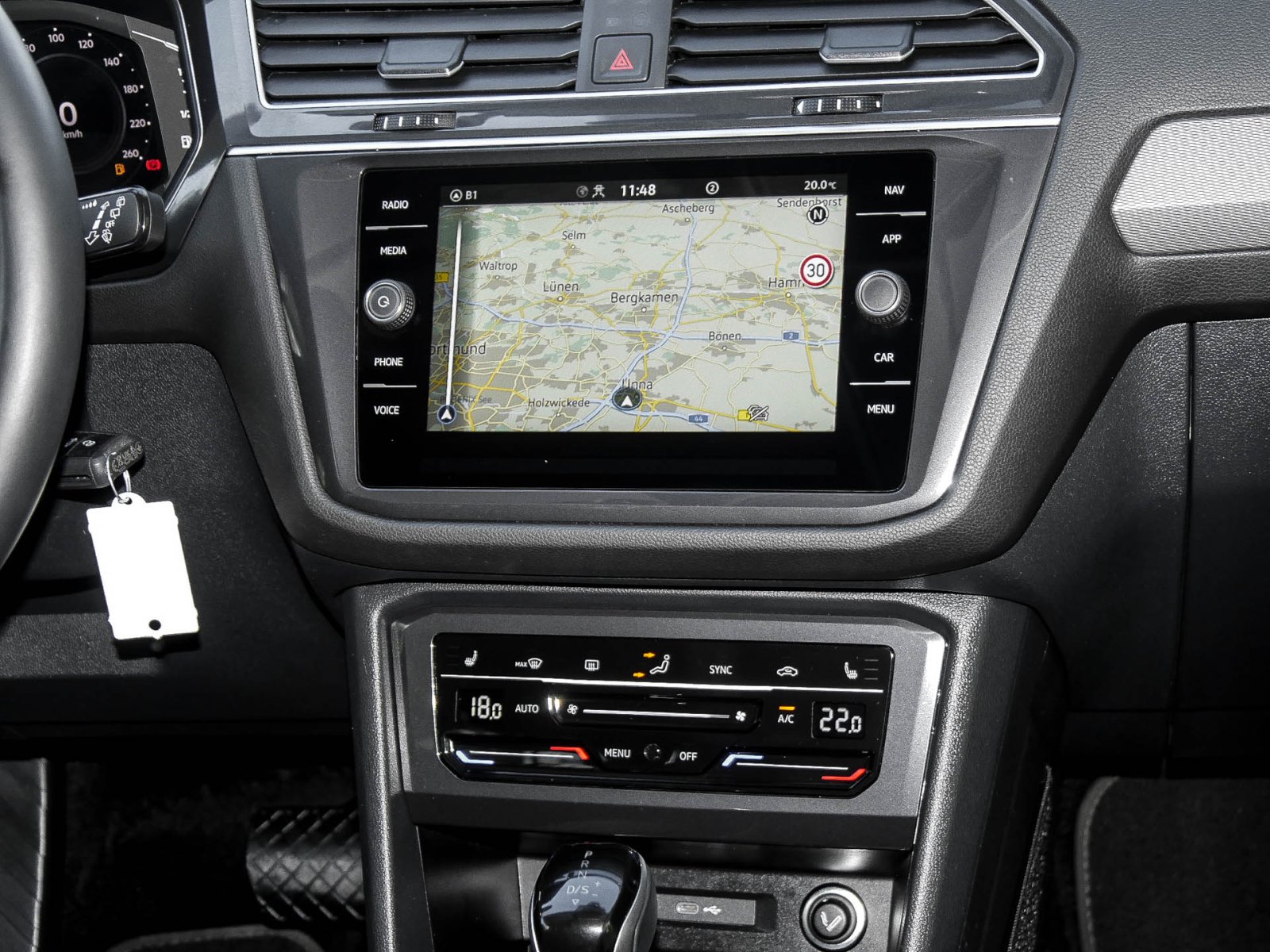 Volkswagen Tiguan Allspace 1.5 LIFE 7SITZE AHK ACC LM18 NAVI