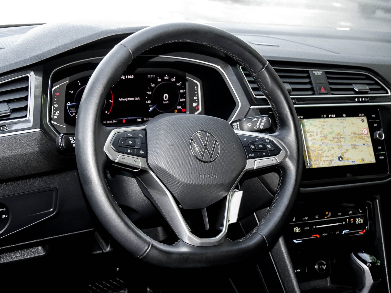Volkswagen Tiguan Allspace 1.5 LIFE 7SITZE AHK ACC LM18 NAVI