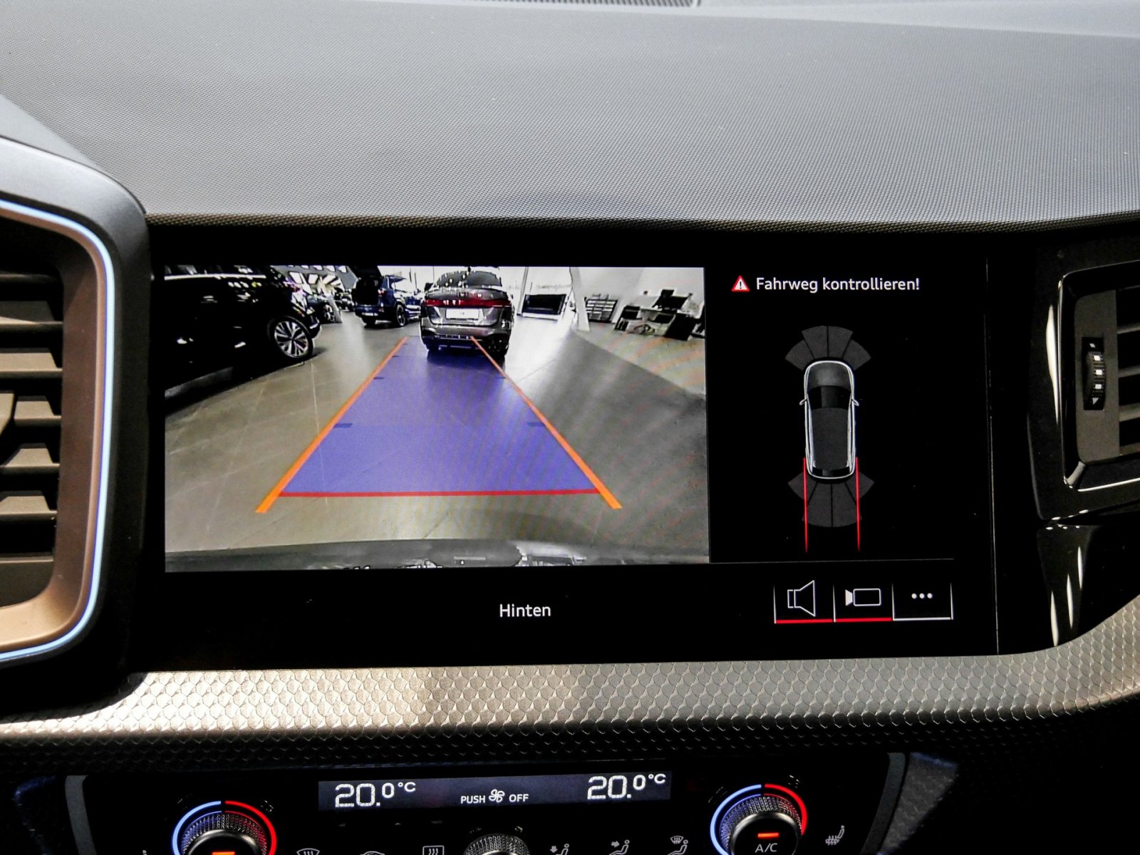 Audi A1 30 TFSI allstreet APS+GRA+LED+Optikpaket+MMINaviPlus+