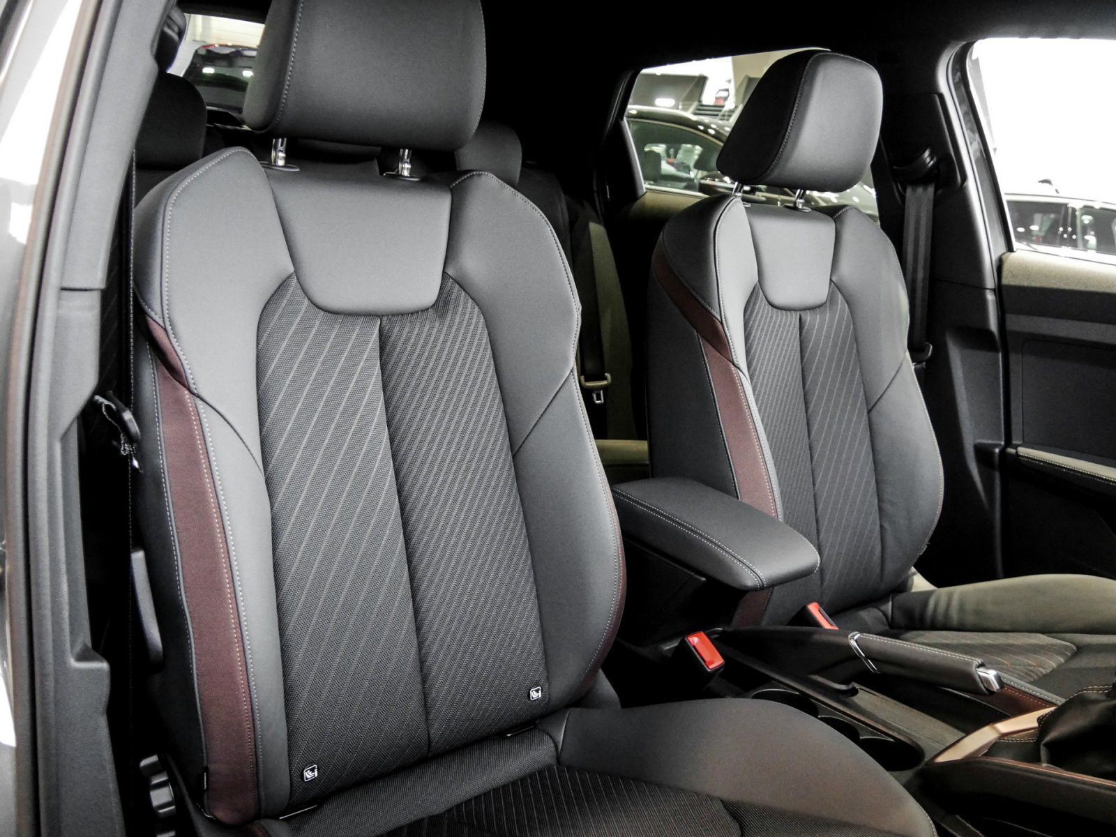 Audi A1 30 TFSI allstreet APS+GRA+LED+Optikpaket+MMINaviPlus+