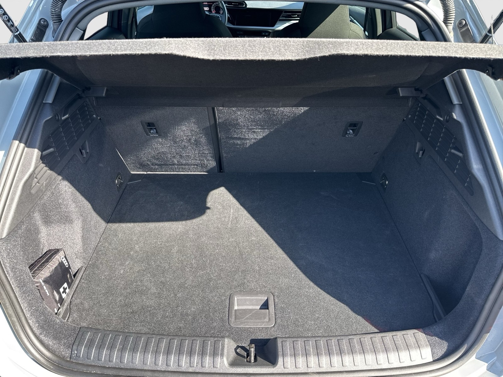 Audi A3 allstreet 35 CAM ACC LM19 NAVI+ SITZHEIZUNG