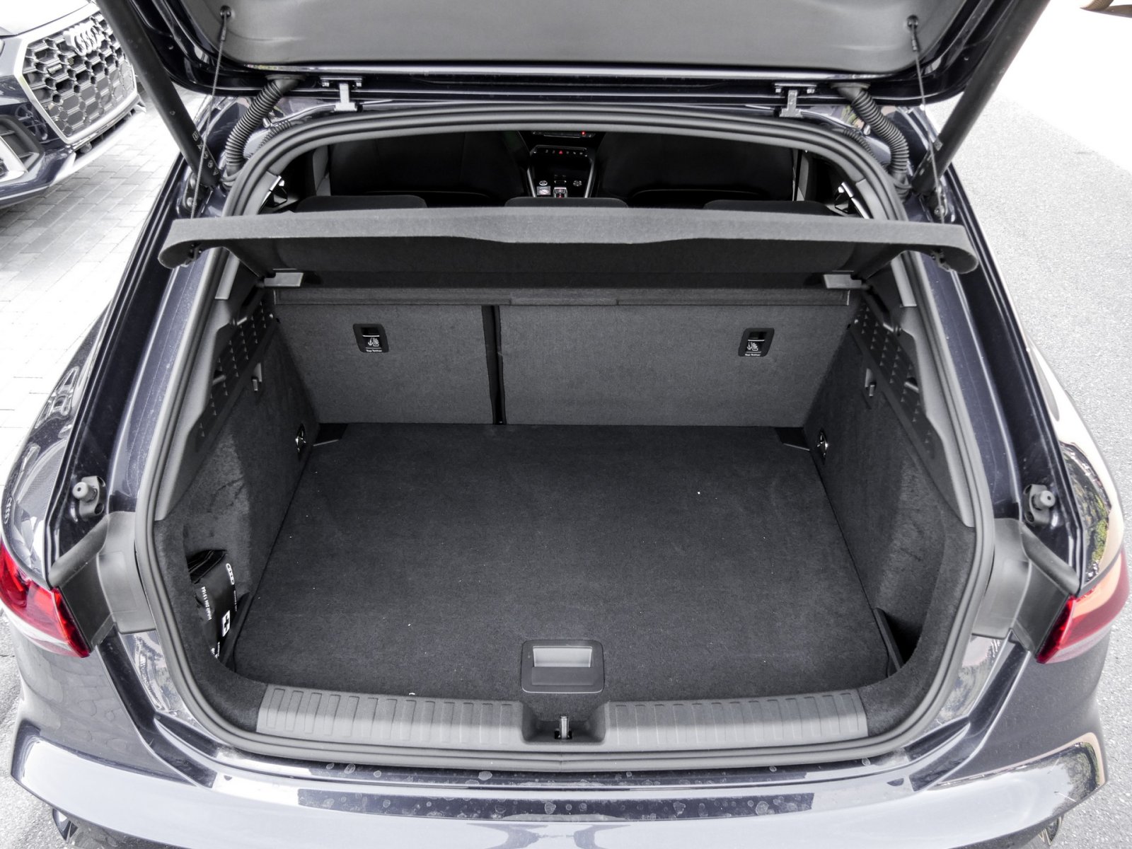 Audi A3 Sportback 35 S LINE CAM ACC LM18 EKLAPPE NAVI+