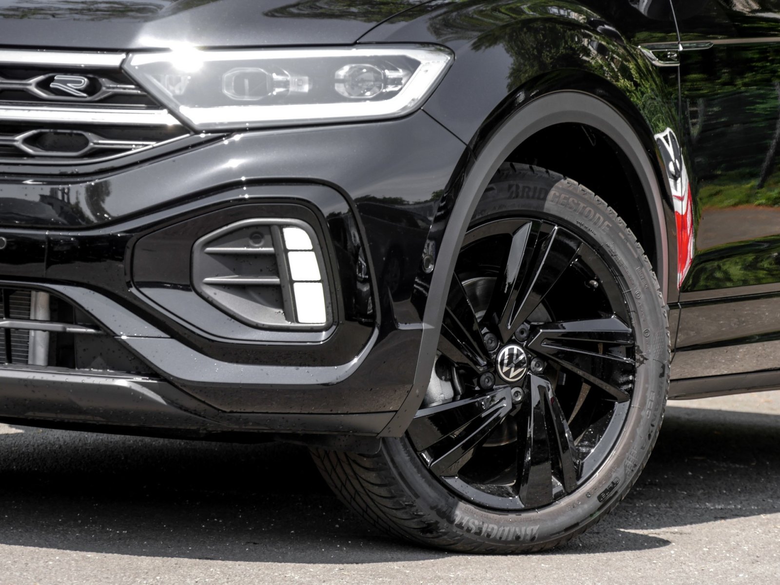 Volkswagen T-Roc 1.5 R-LINE BLACKSTYLE CAM ACC LM18 EKLAPPE