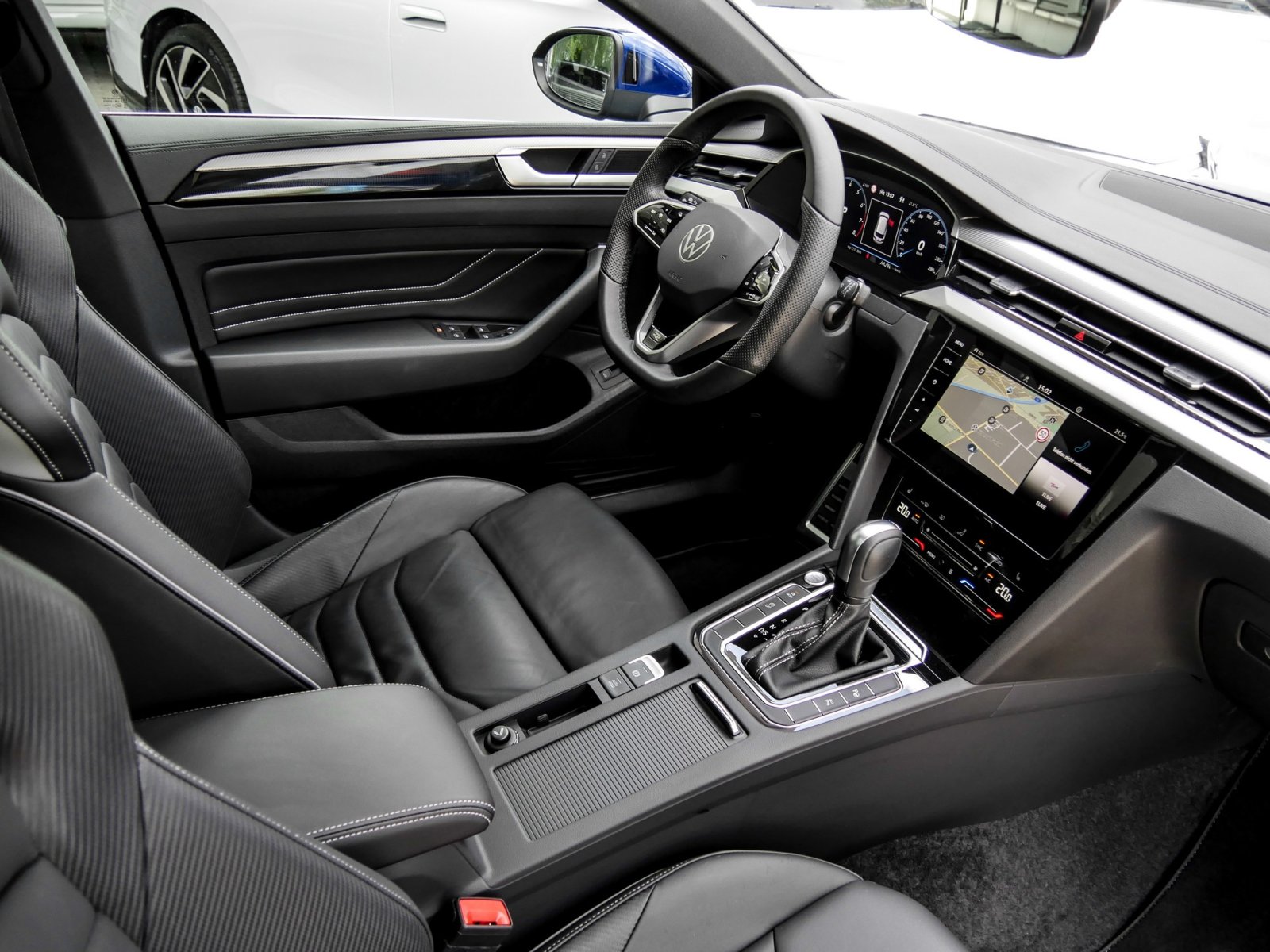 Volkswagen Arteon Shooting Brake 2.0 R-LINE 4X4 AHK LM20