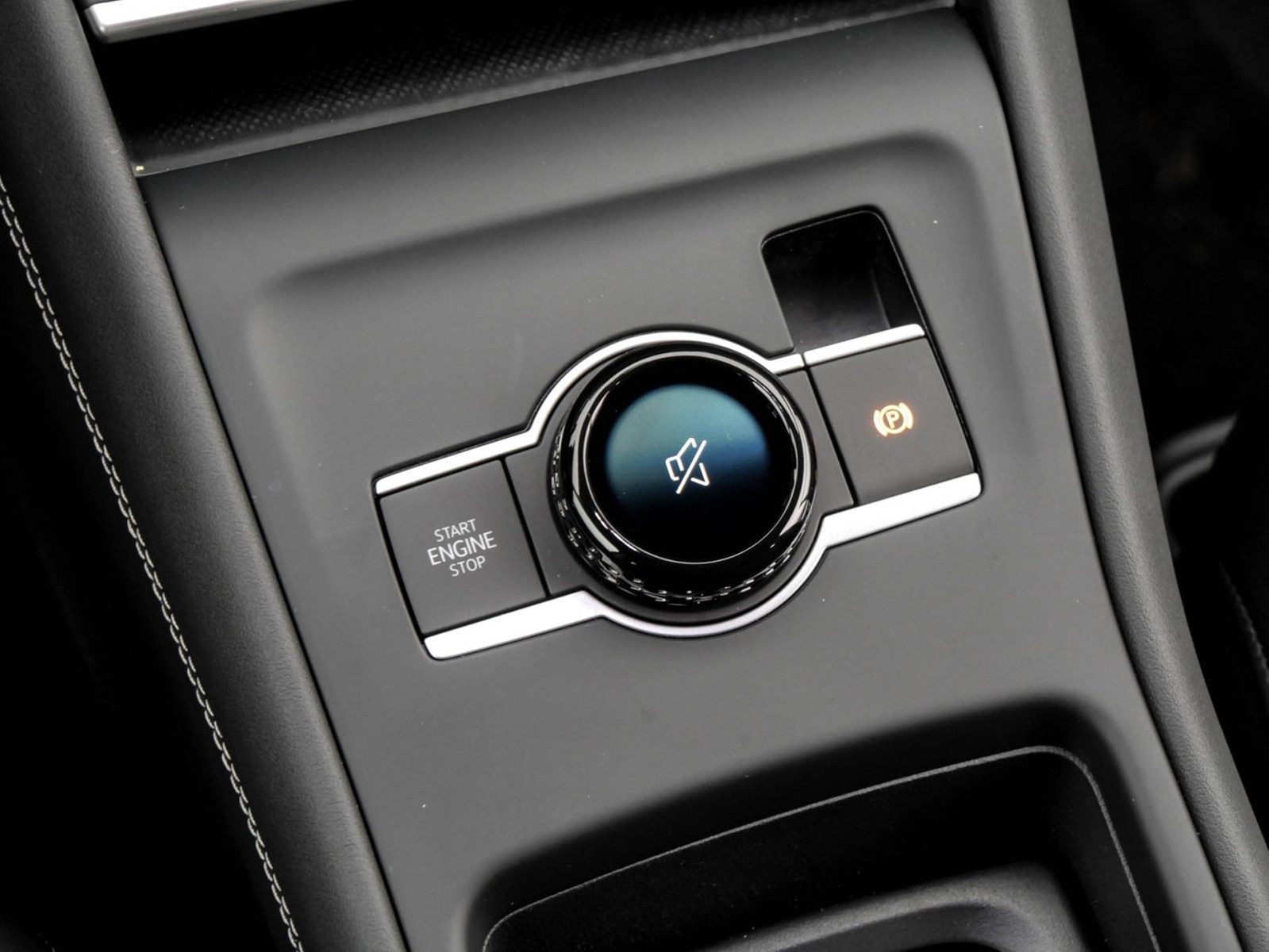 Volkswagen Tayron 1.5 HYBRID LIFE CAM ACC LM19 E-KLAPPE