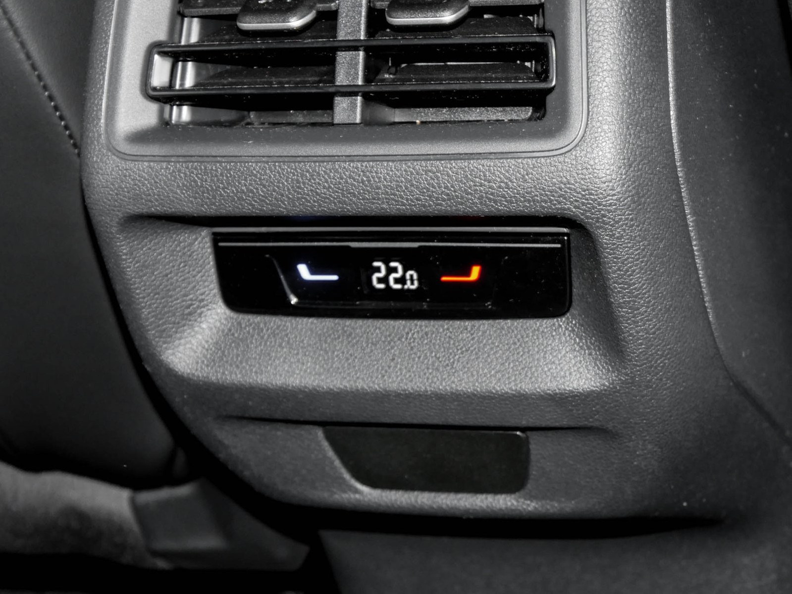 Volkswagen Tayron 1.5 HYBRID LIFE CAM ACC LM19 E-KLAPPE