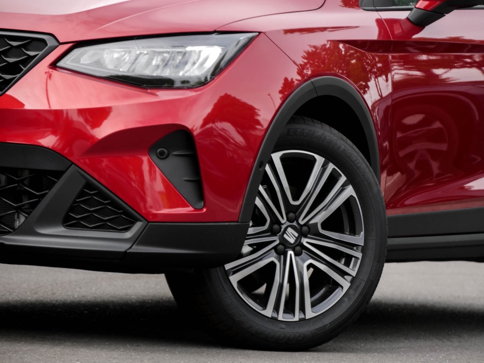 Seat Arona 1.0 ROAD EDITION DSG NAV ACC SHZ PDC LM17