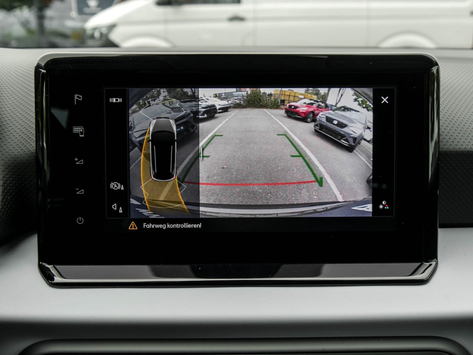 Seat Arona 1.0 ROAD EDITION DSG PDC RFK SHZ VOLL-LED