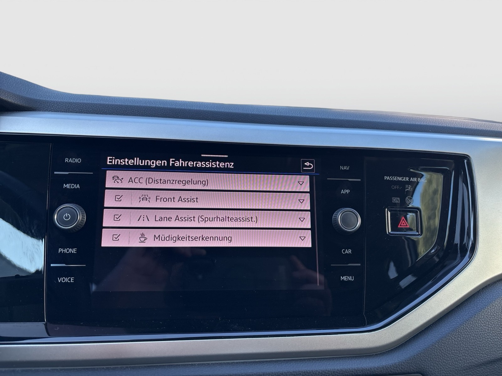 Volkswagen Taigo 1.0 MOVE AHK ACC CARPLAY ALU SITZHEIZUNG