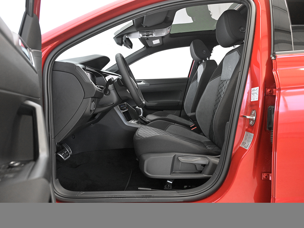 Volkswagen Polo 1.0 R-LINE DSG