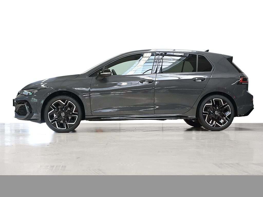 Volkswagen Golf 1.5 R-LINE DSG BLACKSTYLE HARMANKARDON LM18